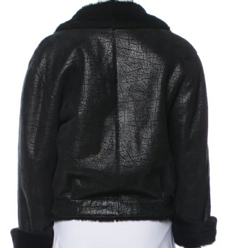 NWOT MARC JACOB'S BLACK 🖤 SHORT SHEARLING JACKET SZ MEDIUM ..... - Picture 6 of 11